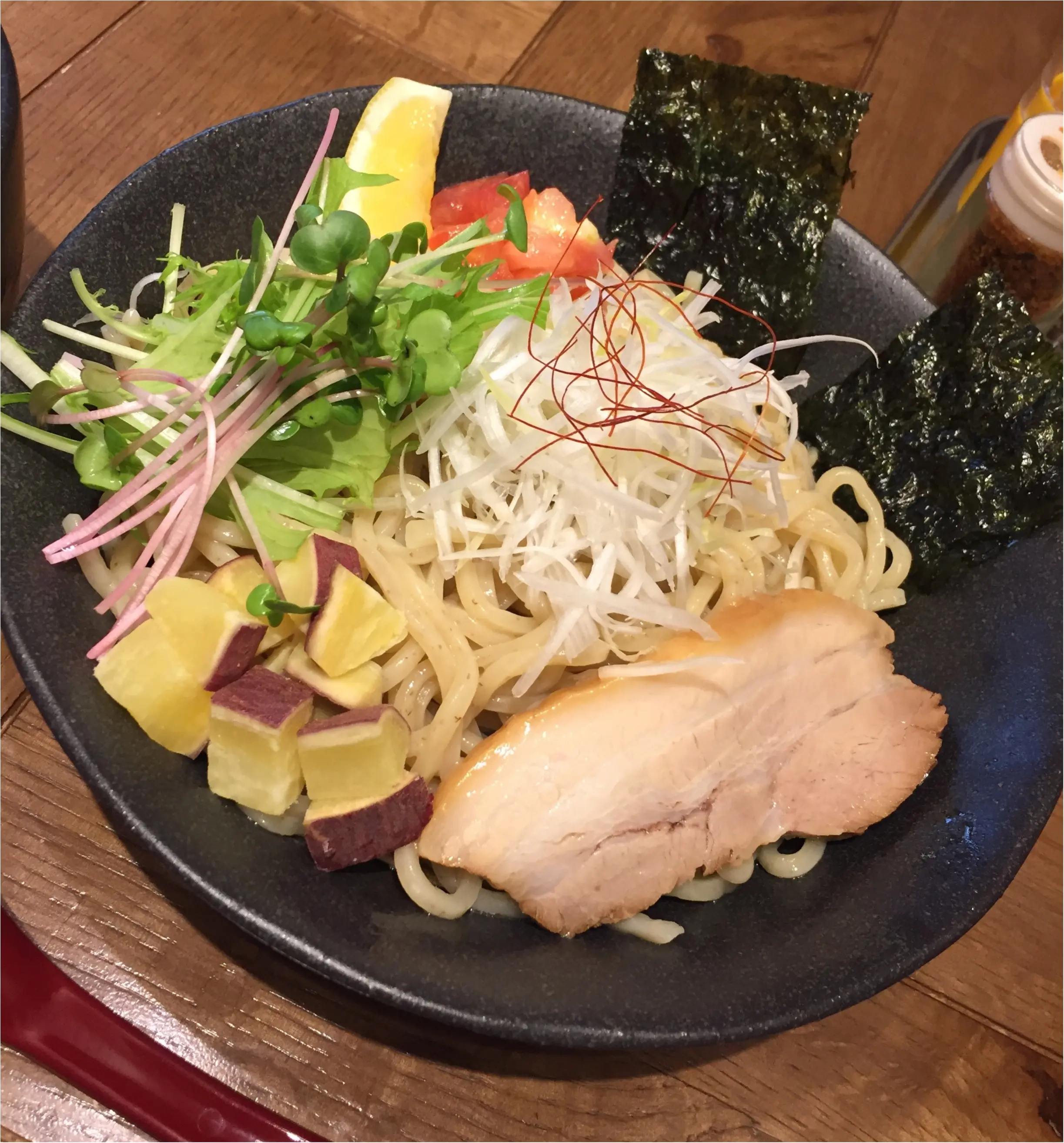 まるでビスクなヘルシー海老つけ麺✨海老鶏麺蔵が堺筋本町にOpen✨_4