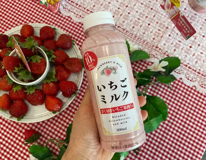 『ファミリーマート』（ファミマ）で開催されるフェア「ファミマのお芋堀り」。お菓子「紅はるかのプリンチョコ」、「紅はるかコーンチョコ」