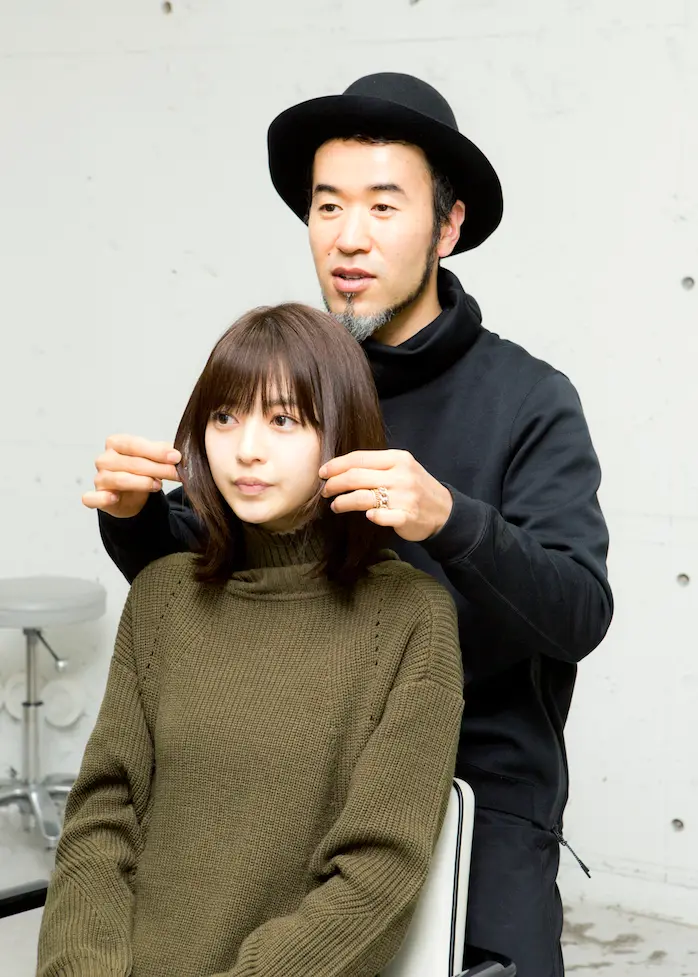 逢沢りなちゃんがショートヘアに変身 その現場を密着取材 ファッション コーディネート 代 Daily More