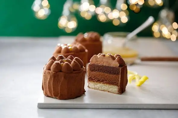 【2019年クリスマスデートスポット特集】- カップルで楽しめるイルミネーションスポットやテーマパークなどの限定グルメ情報まとめphotoGallery_1_29