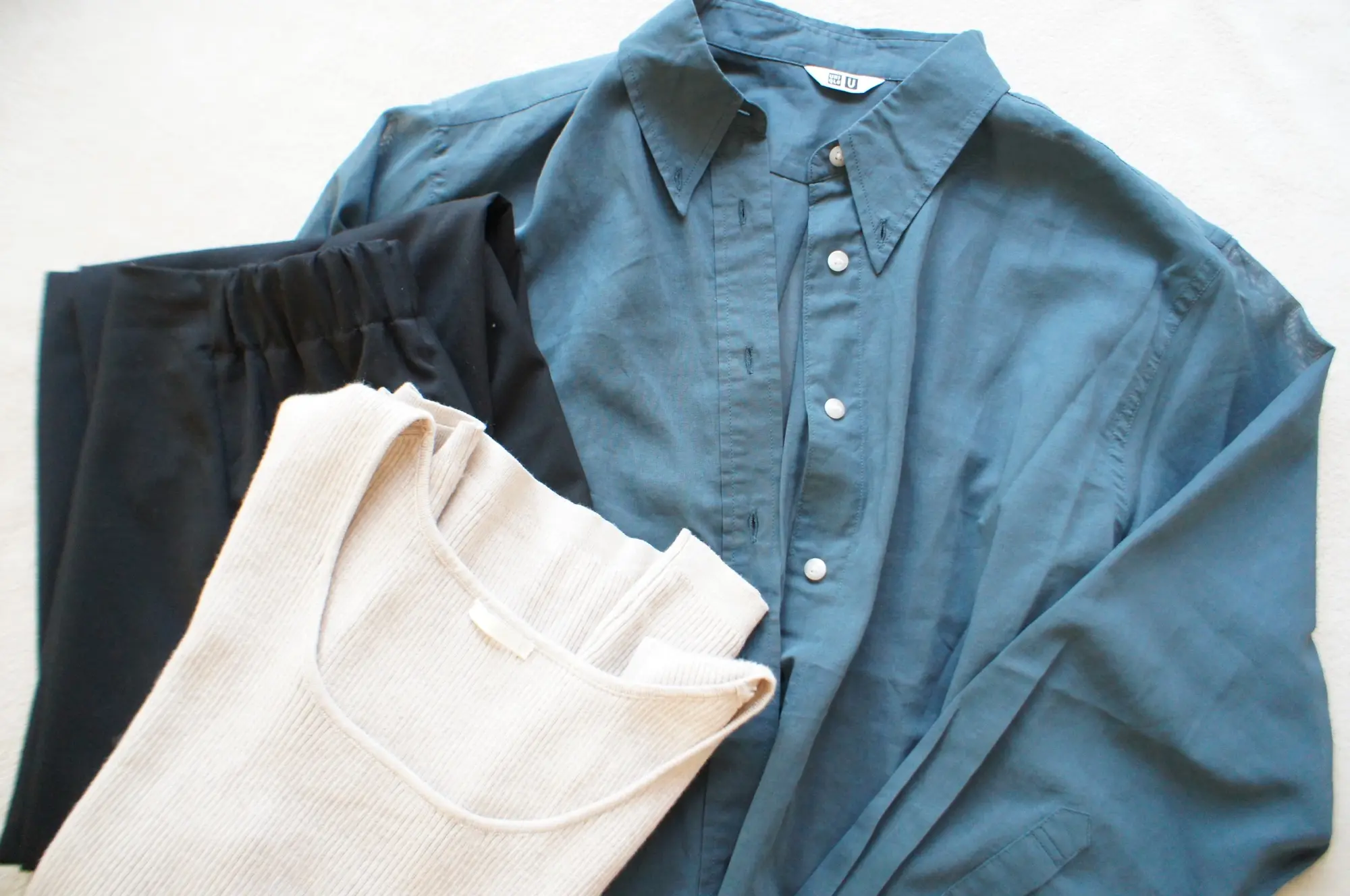 《今季トレンドのシアーシャツ❤️》【UNIQLOとGUだけ】で上下プチプラコーデ☻_3