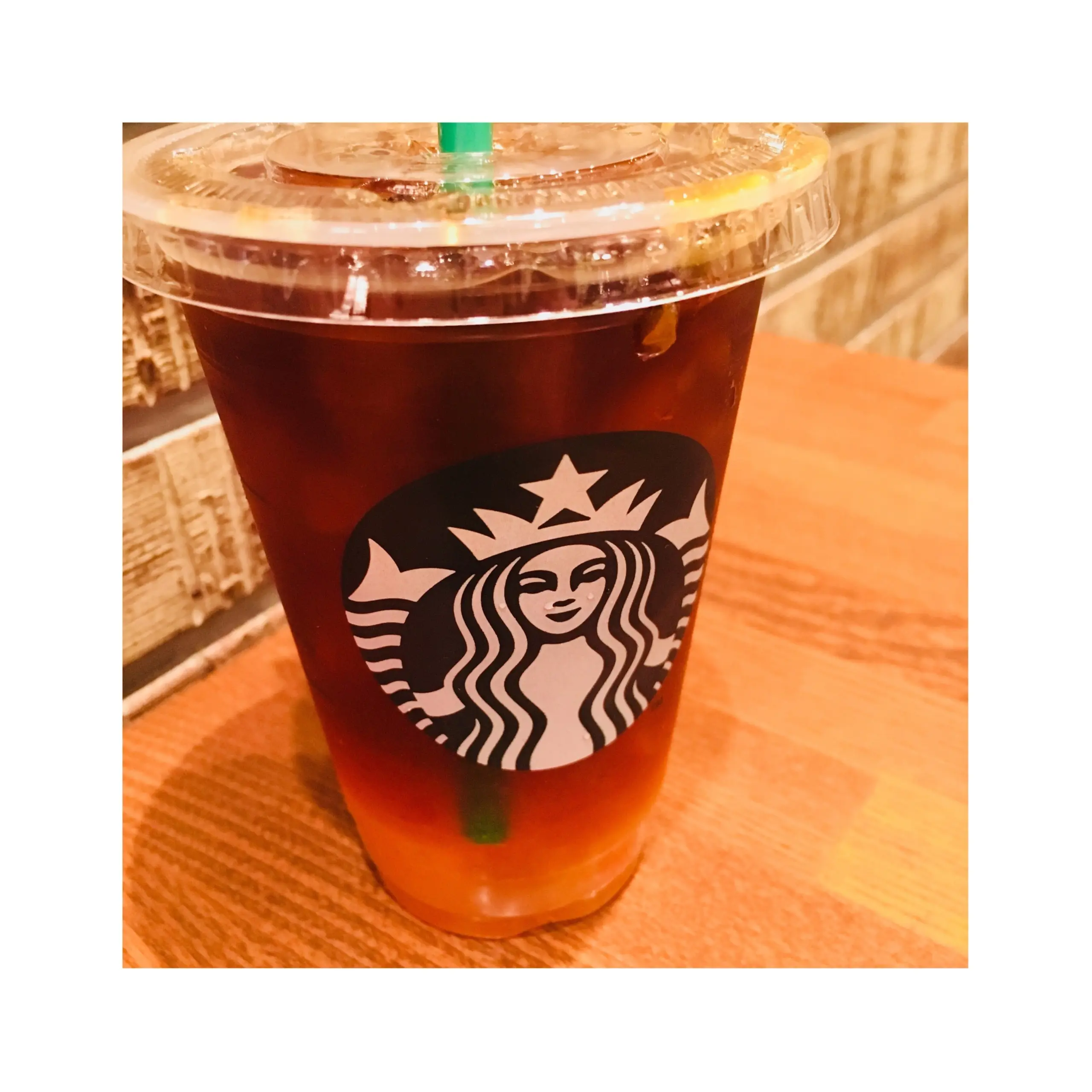 昨年も大人気だったドリンクに《夏を彩る新フレーバーが登場★》【スタバ】のコールドブリュー アップル シトラスが美味しい❤️_3
