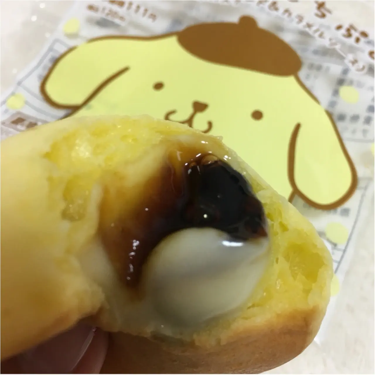 可愛すぎて食べられない!売り切れ続出の"ポムポムプリン まん"♡_5