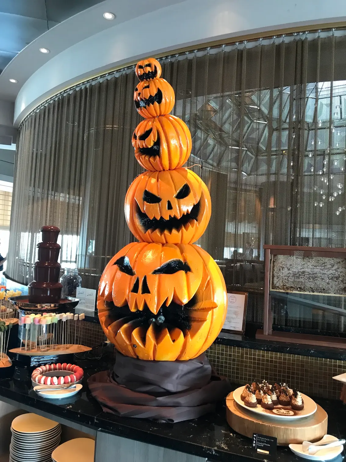 【ハロウィンスイーツブッフェへ出掛けよう!】10/5〜スタート!スイスホテル南海大阪 Swiss Chocoholic Halloween Buffet レセプションに行ってきました。【大阪 難波 なんば】_14