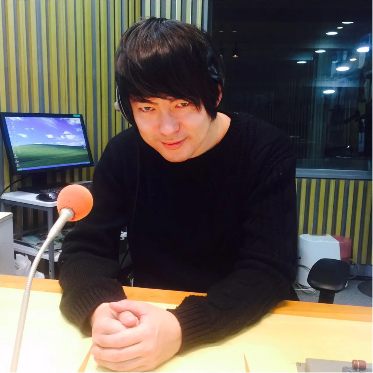 【ウラMORE】ウーマンラッシュ村本さんのラジオの裏側、突撃取材!_1