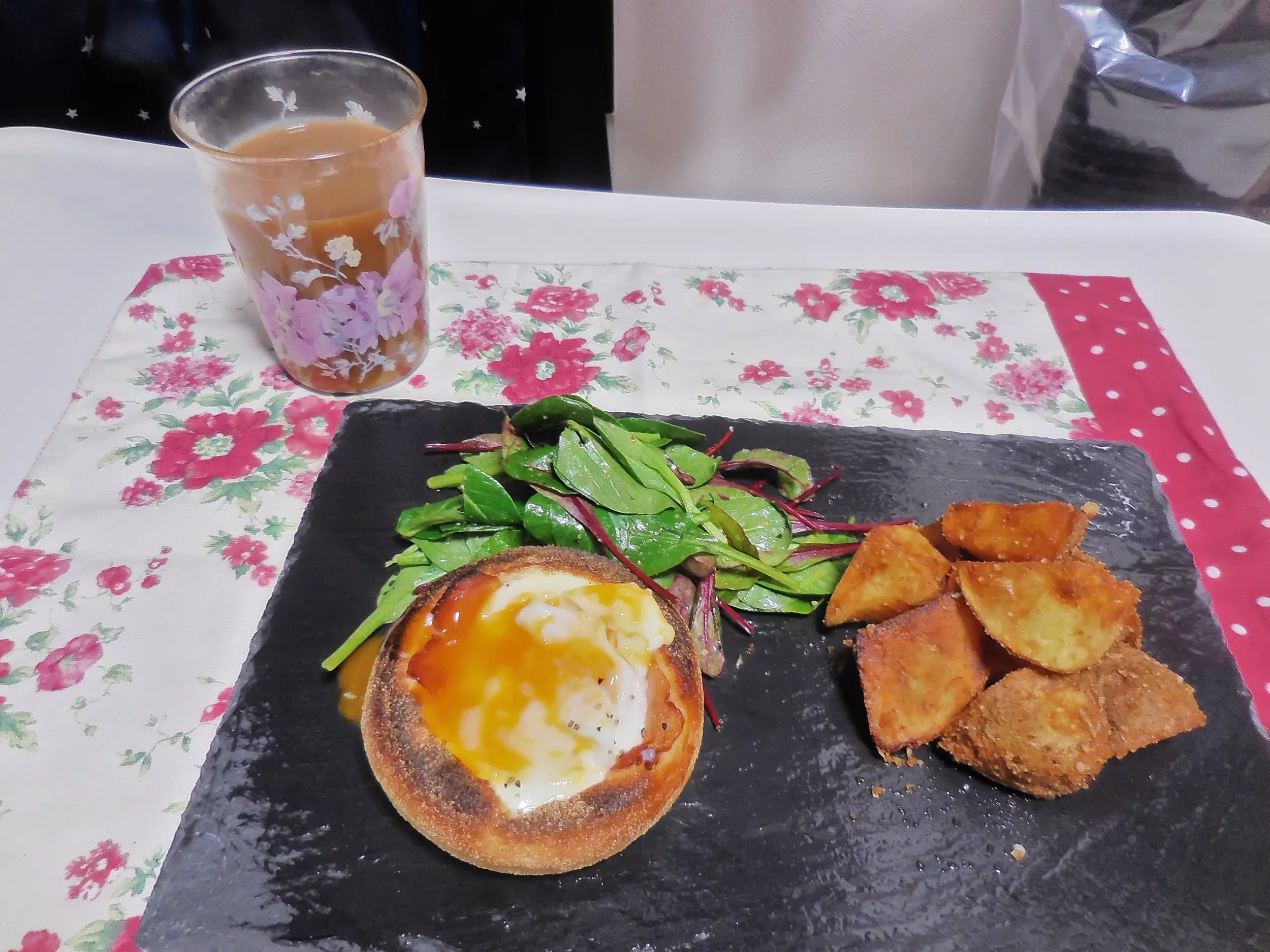 【最強の朝食と言われるイングリッシュマフィンを使ったレシピ、わたしもためしてみました!】_3