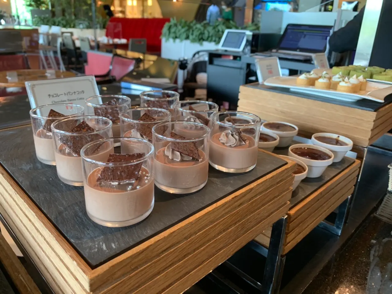 【ビュッフェ】ホテルニューオータニで抹茶とメロンとチョコレート❤︎_4