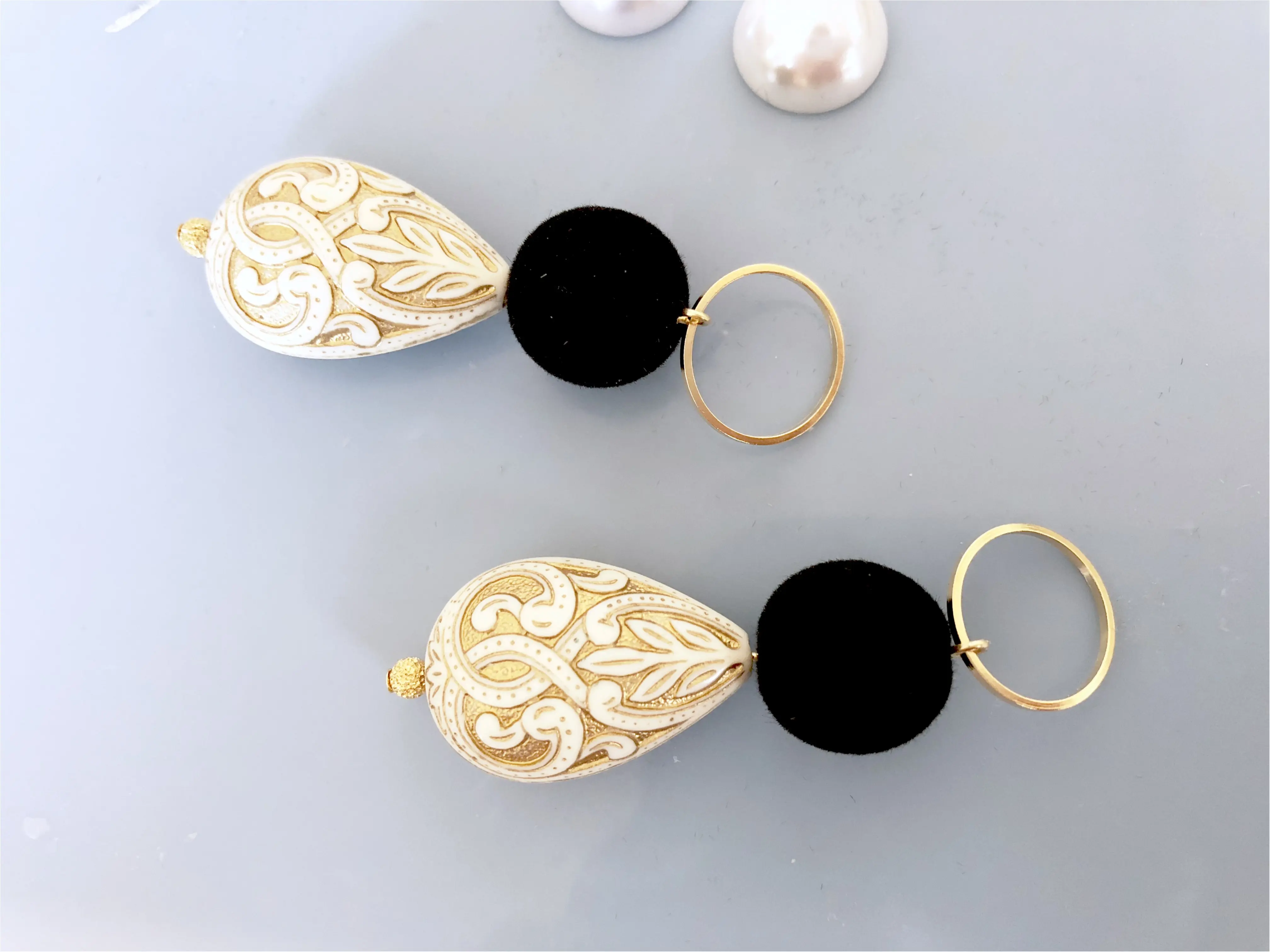 【10分でできる!簡単ハンドメイド】クリスマスにはちょっと華やかな《耳盛りアクセサリー》を❤️_6
