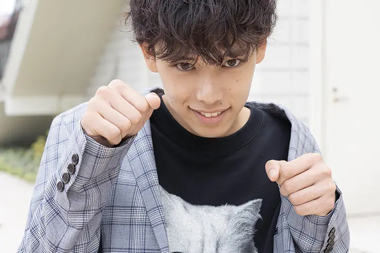 甘えん坊な19歳、最年少のイケメン王子 岡 俊樹さん【 #私の年下王子さま 撮影オフショット FILE No.6】_1