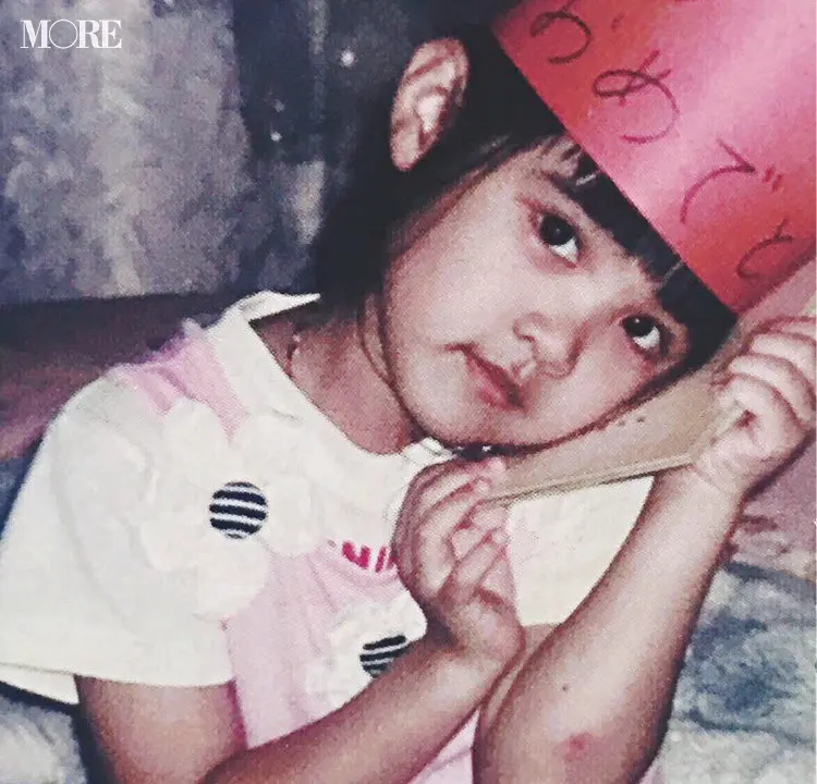 松本愛の子ども時代は『とっとこハム太郎』に夢中でした♡ お誕生日会の秘蔵ショット公開!_2
