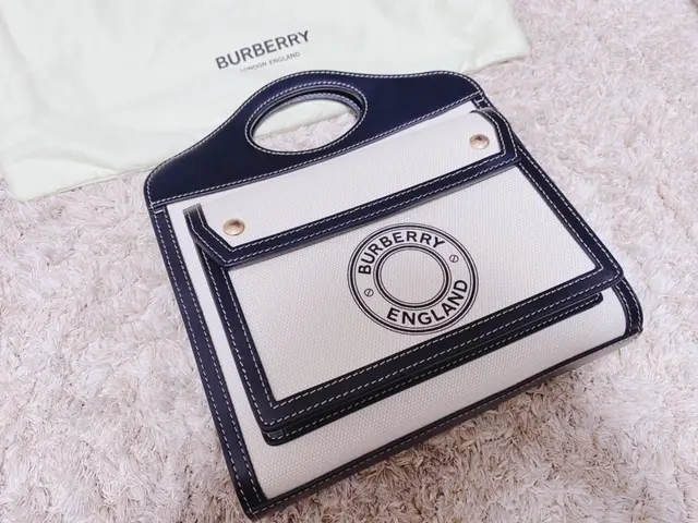 今話題の【Burberryのポケットバッグ】をGET!_1