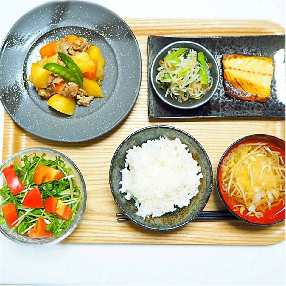【かける・混ぜる・炒める・揚げる・飲む】キラキラと黄金色に輝く天然オイル_1