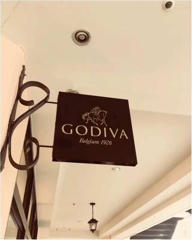 GODIVAの期間限定ダークチョコレートトリュフカプチーノ★_1
