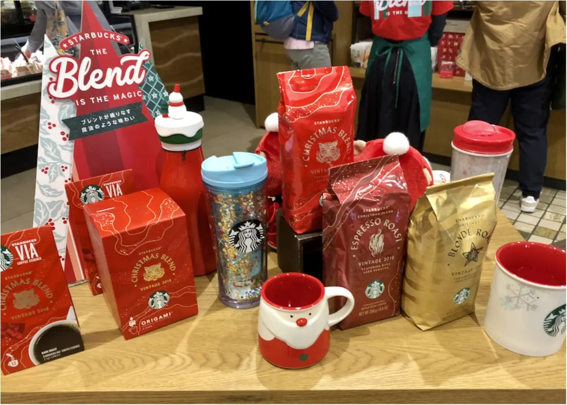 【スタバ】飲まなきゃ損な新作!《クリスマスストロベリーケーキフラペチーノ》がおいしすぎる❤️_4
