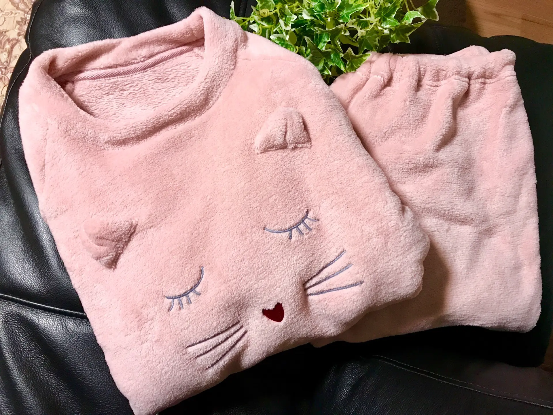 【GU】パジャマを新調して気分一新!着るだけでアガる《マシュマロフィールラウンジ》♡_1