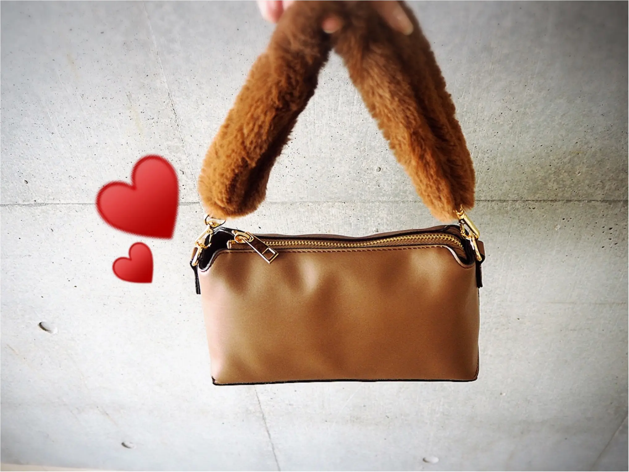 【秋はちょこっとファーを取り入れたいっ❤︎】2wayでとっても使えるバッグを見つけちゃいました❤︎_1