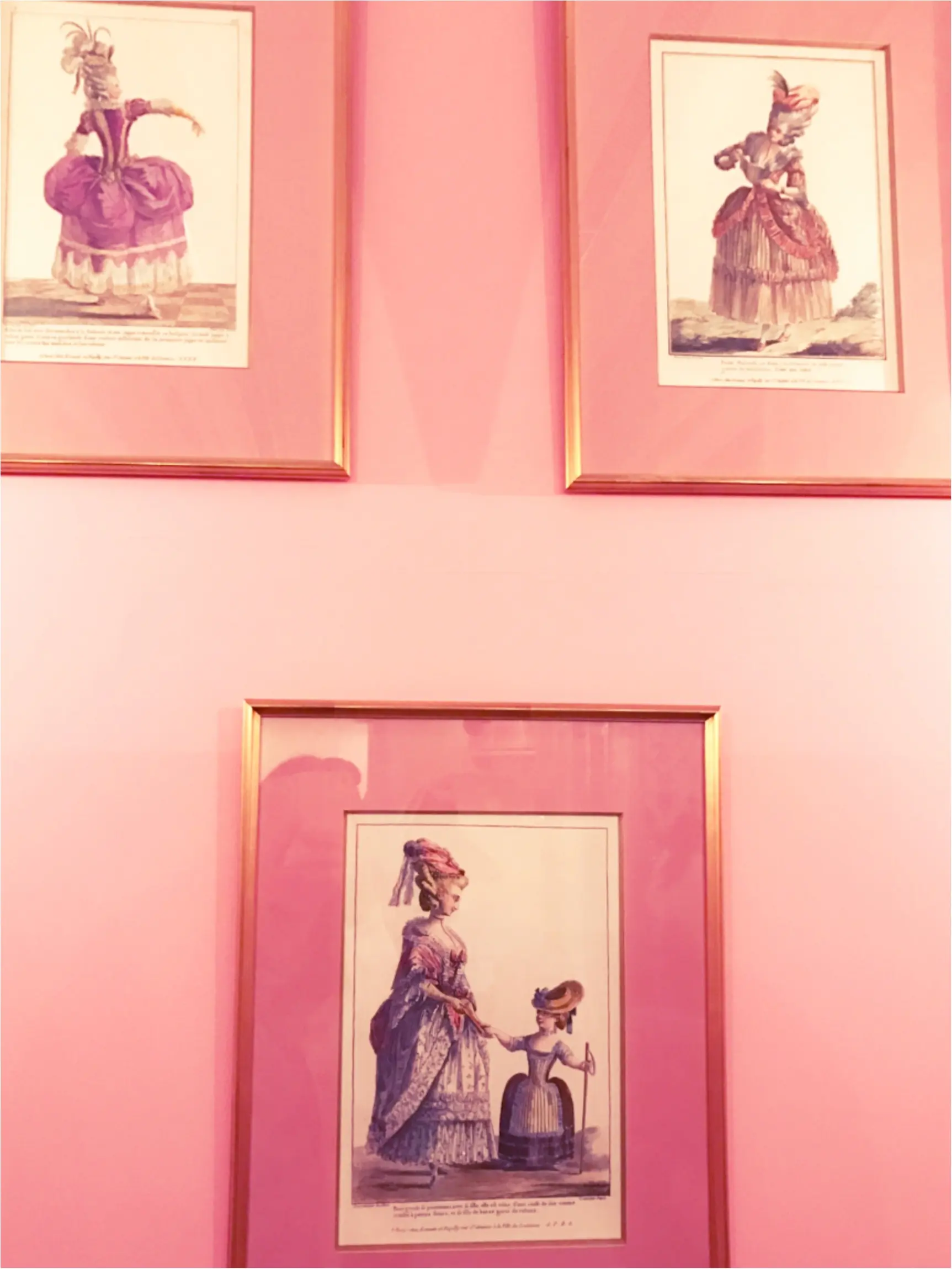 ★まるで別世界?!可愛いがギューッと詰まった『LADUREE』のアフタヌーンティー★_2