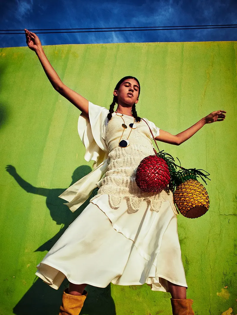 ロエベ の夏新作 パウラズイビザ 登場 バッグ お財布 持つだけでハッピー ファッション コーディネート 代 Daily More