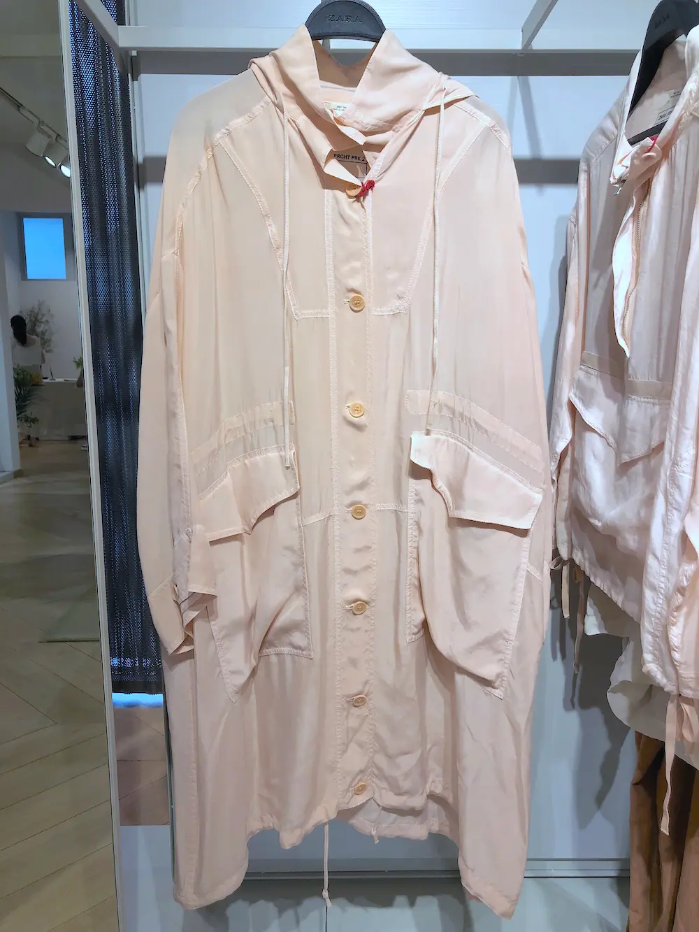 『ZARA』のミリタリーテイストライン『ZARA SRPLS』で、20代女子が"絶対使えるアイテム"だけ探してみた!_3