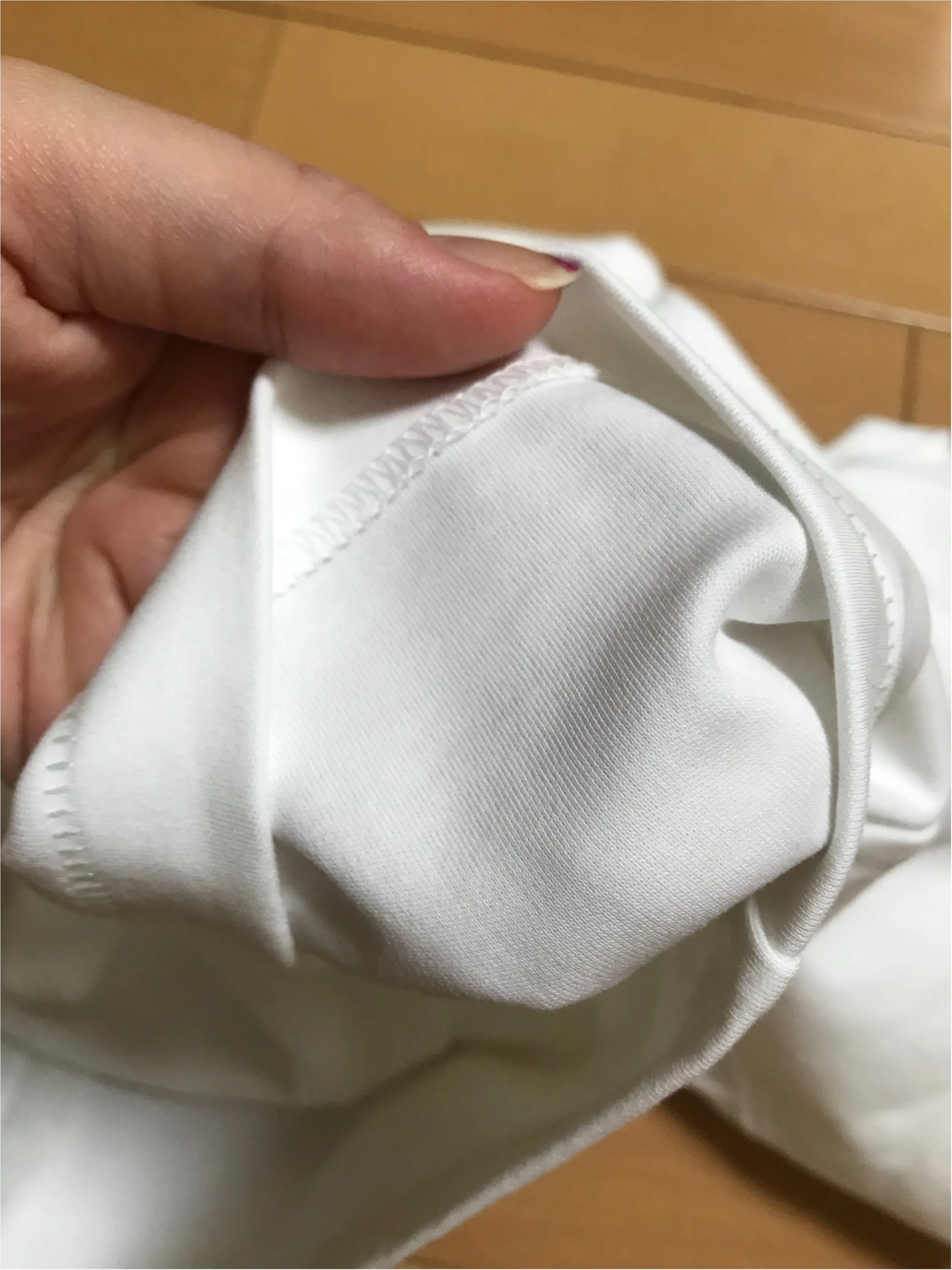【Uniqlo U】ベーシックアイテムこそこだわりを!生地の透け感 厚み シルエットすべて検証!細見えまでしちゃう超優秀¥1000Tシャツだった♡コーデ画有✌︎_2