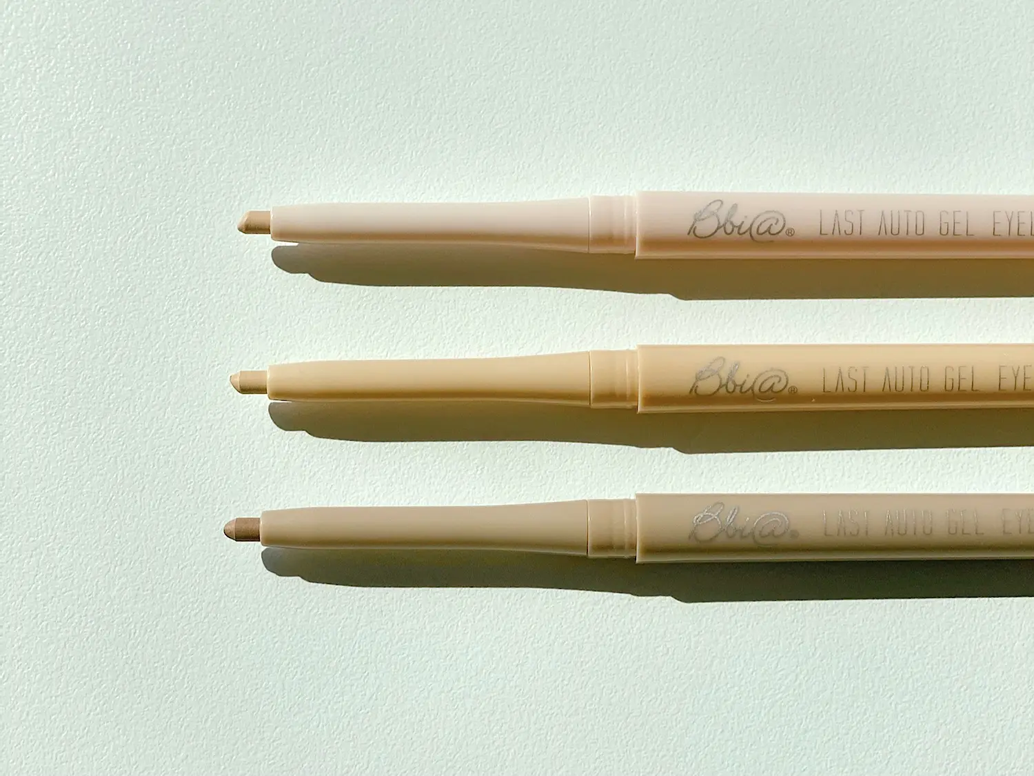 ソウル発信 韓国コスメ잇템 124 韓国風の涙袋に ia のジェルアイライナー ビューティ コスメ メイク ヘア ダイエット Daily More