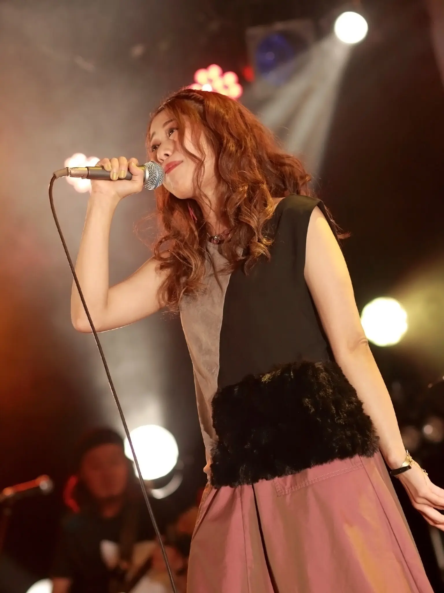 【秋から冬服へ】シンガーソングライターうたうゆきこのLive photo【ファッション】_2