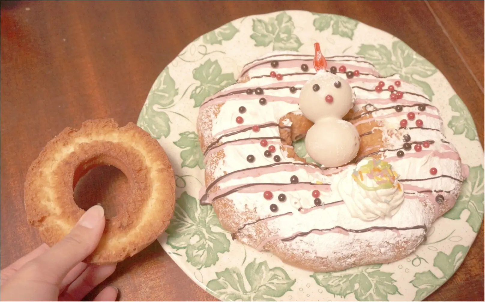 《ミスドのクリスマス♪》みんなでシェアできる直径18㎝の"ビッグドーナッツ"がボリューミーで可愛い♡_3