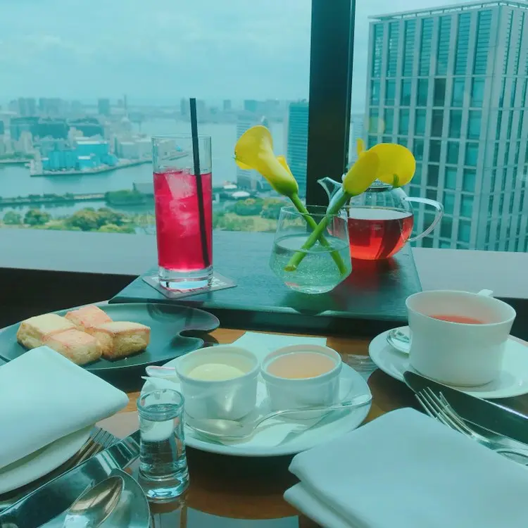 【コンラッド東京】ジュエリーブランドとコラボしたアフタヌーンティー♡写真の撮り方も伝授♡_4