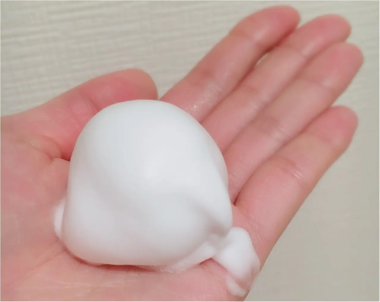 【ベスコス2016受賞】忙しい朝にも便利な《炭酸泡洗顔》がすごいっ❤️_3