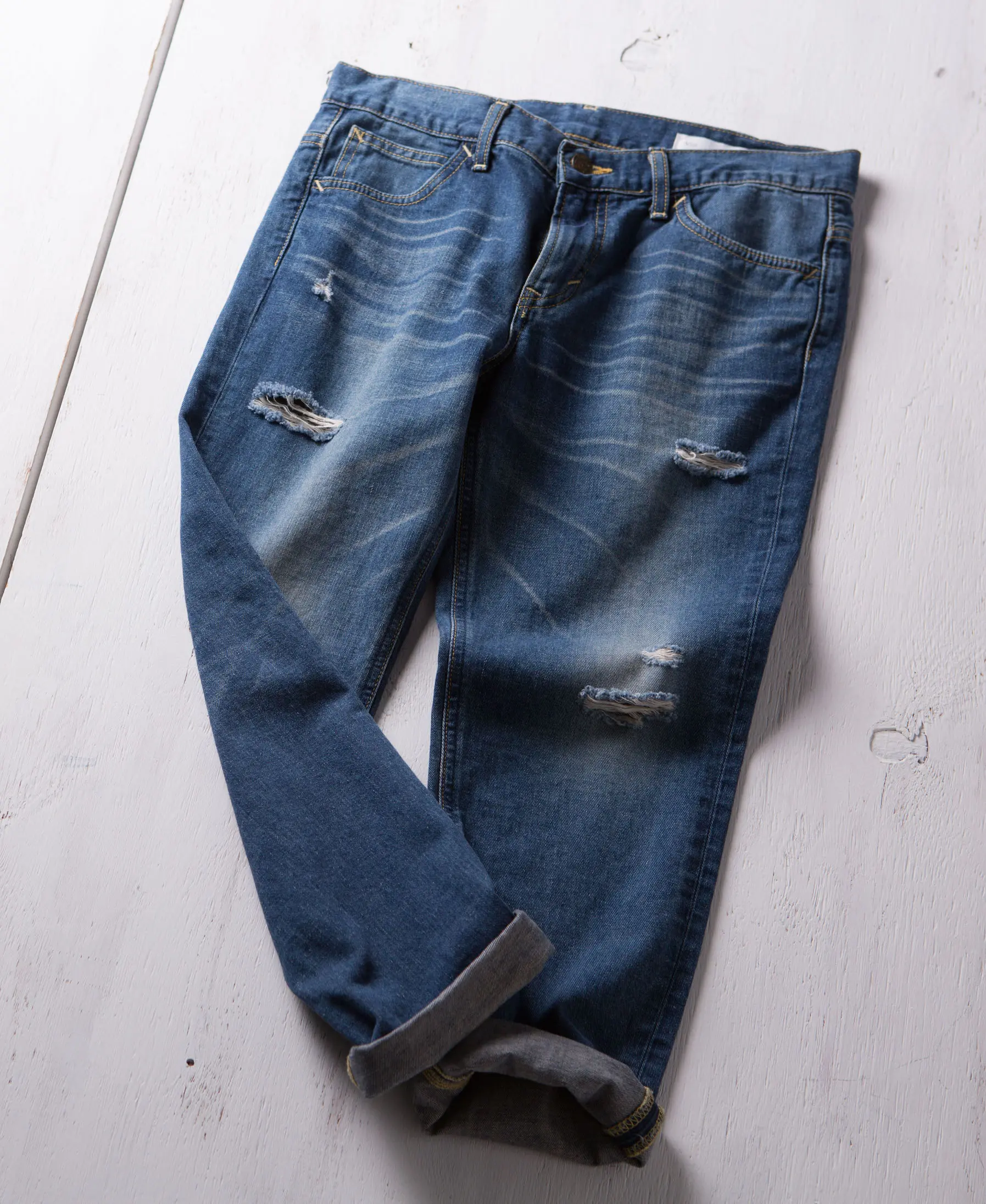 ViSが贈るLEEとフェリックスのスペシャルコラボで、最旬カジュアルコーデが完成♡_1