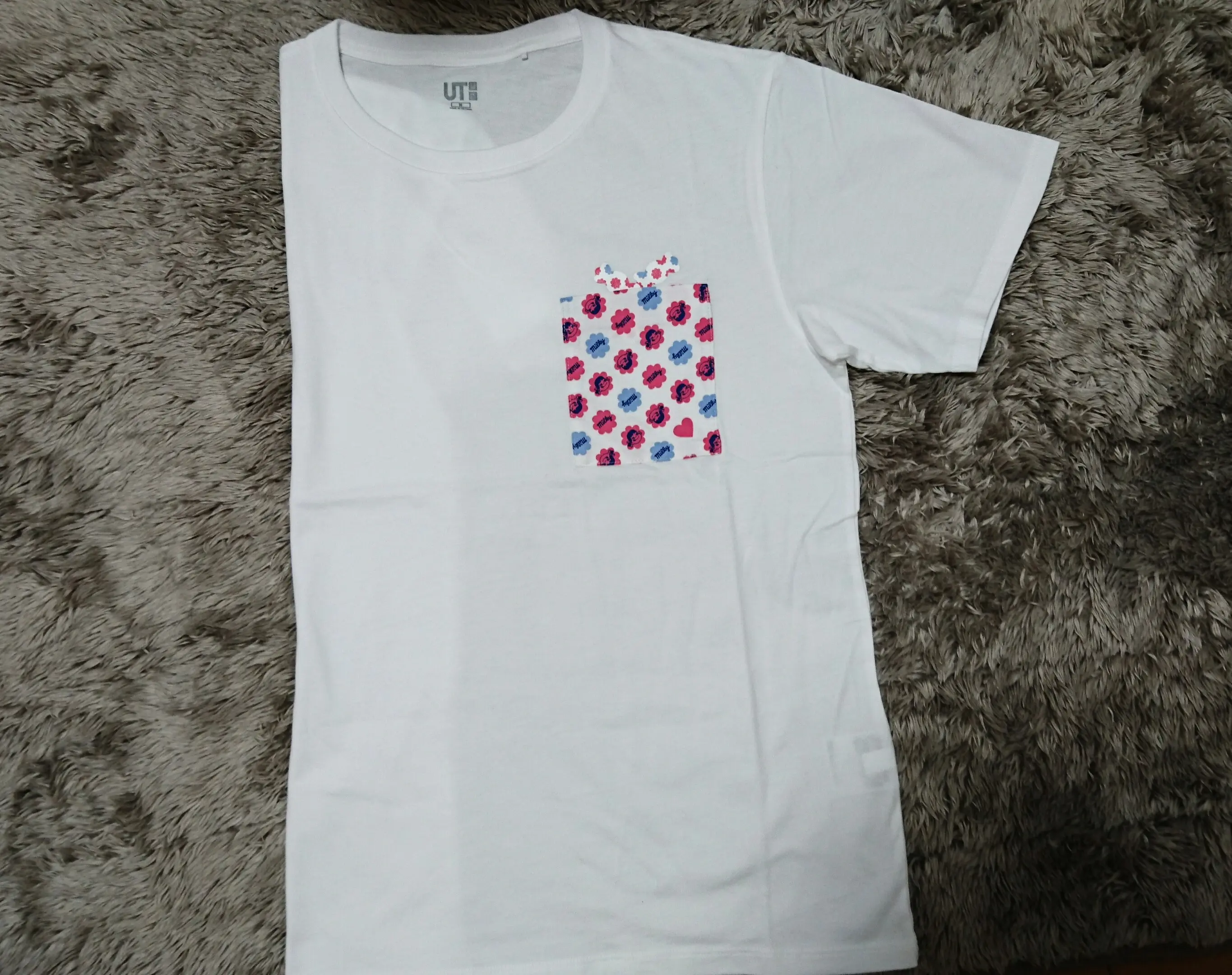 【ユニクロUT】今夏のヘビロテ確実!お菓子とコラボのTシャツ_1