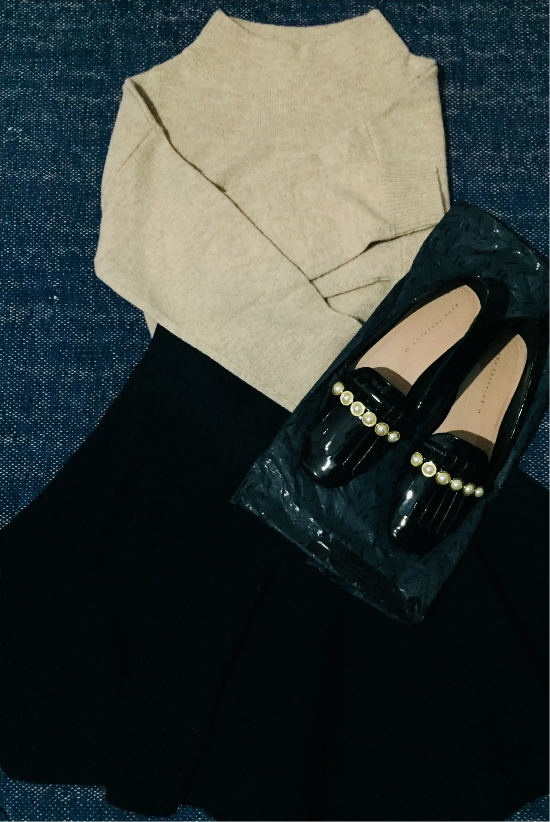 【UNIQLO de お買い物❤︎】寒い冬の気分を上げる!形がキレイ&明るい色のニットを買い足しました✌︎_4
