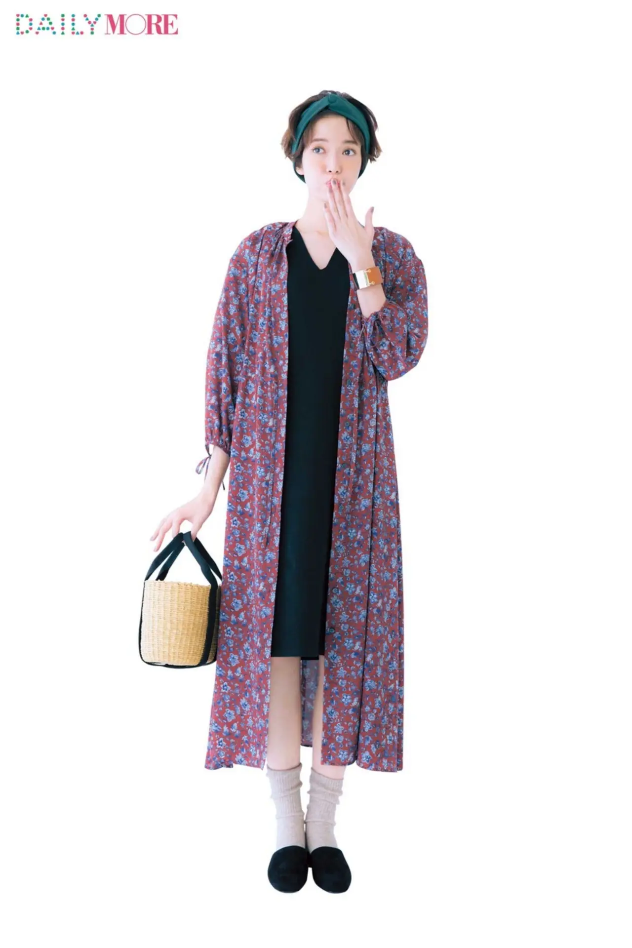 羽織るだけで今っぽい ガウン を使った春コーデまとめ ファッション コーディネート 代 Daily More