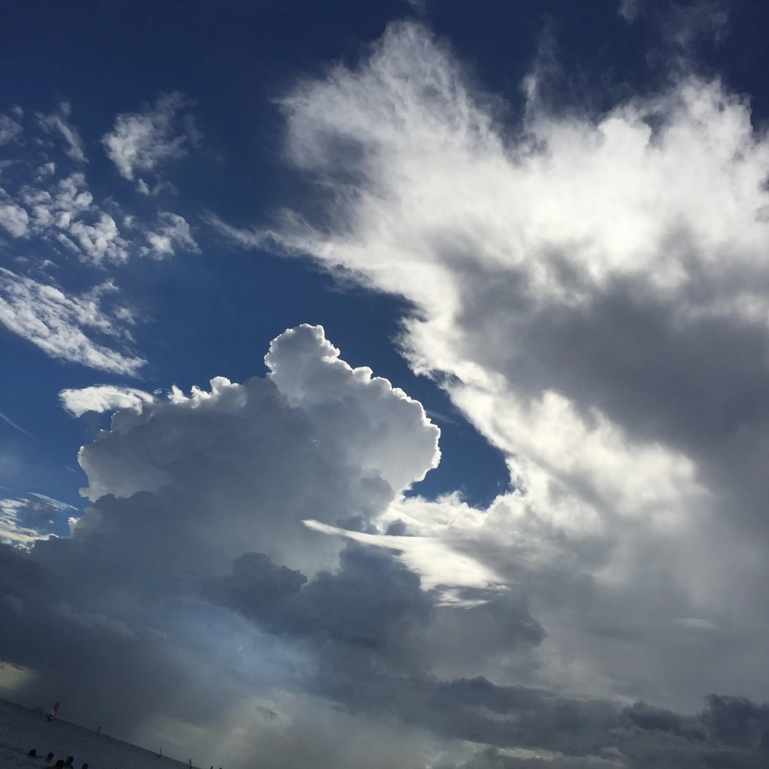 夏の記憶が蘇る✨✨この夏の《*空の写真*》_11