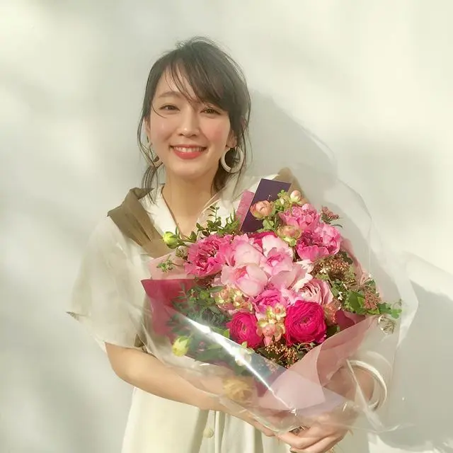 MORE6月号のカバーガール、吉岡里帆さんのオフショット♡_2