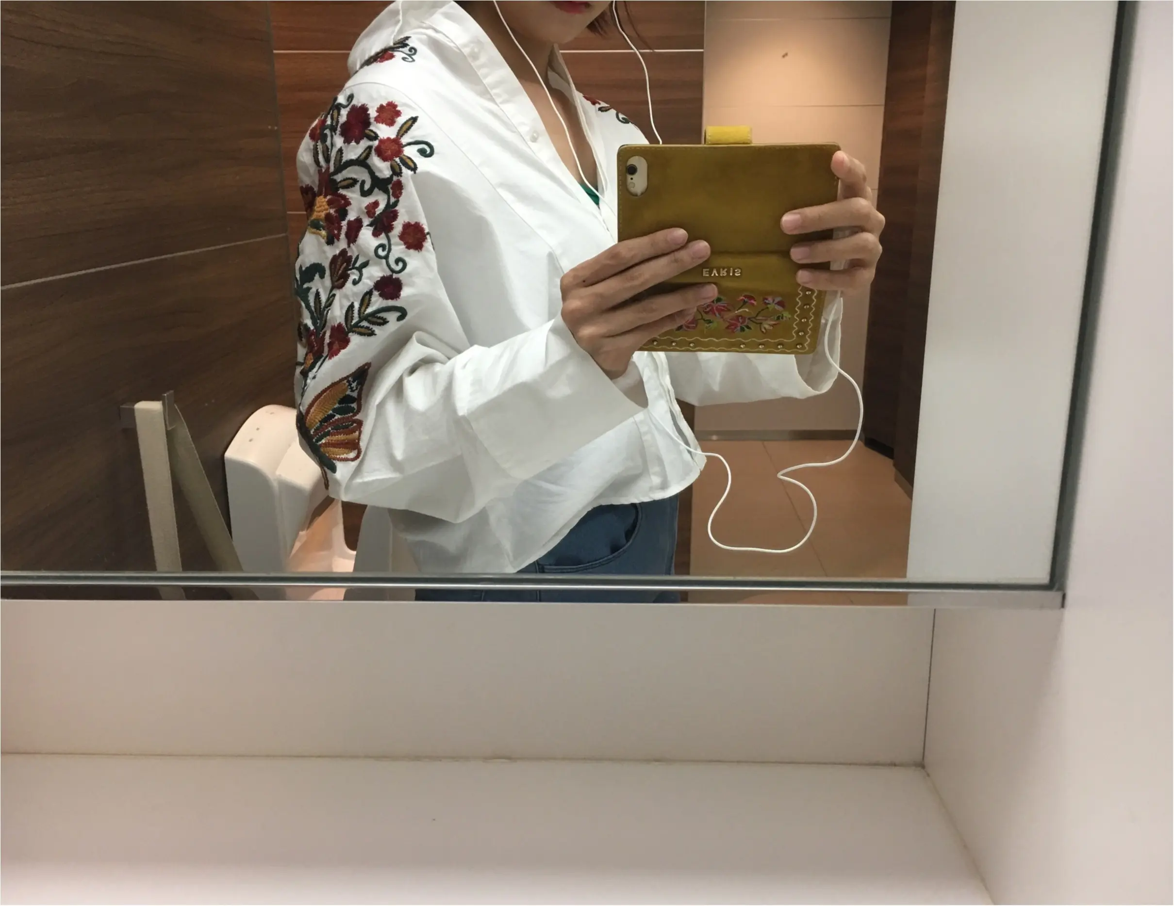✔️追記あり【ユニクロ】何枚あっても便利!全色揃えたい。1枚〇〇〇〇円 コスパ抜群トップス!&私服公開♡_1