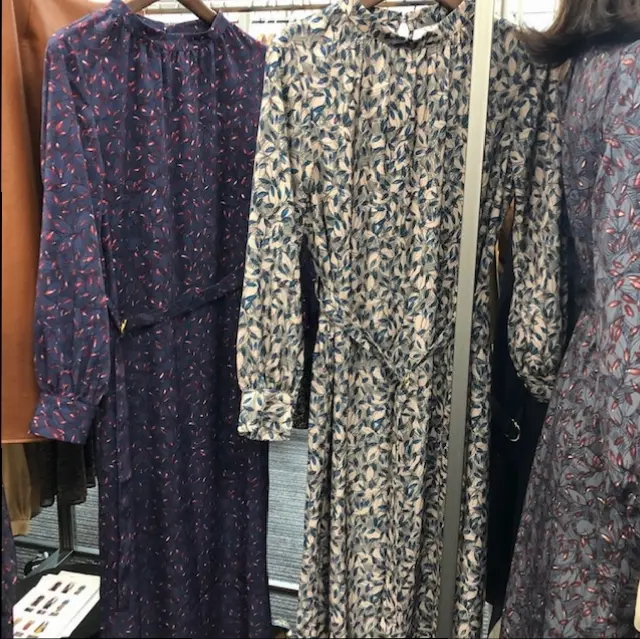 『テチチ』の展示会にて。プリーツスカートやワンピースでクラシカルさを楽しんで【 #副編Yの展示会レポート 】_3