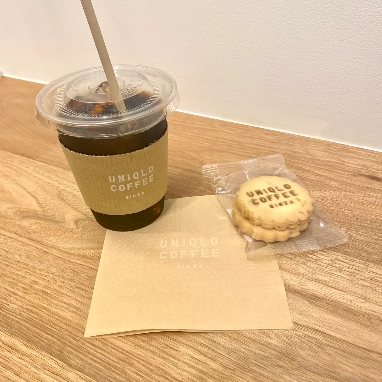 オリジナルコーヒーとバタークッキー