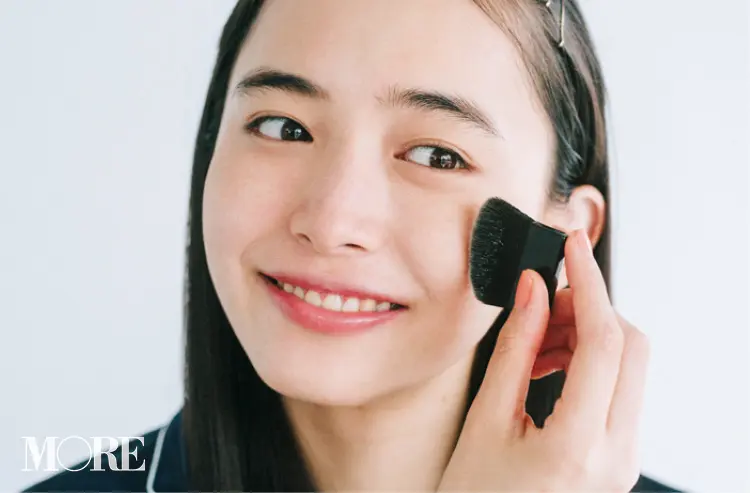 20代女子におすすめのベースメイク特集 - くま、毛穴、くすみ、ニキビなどのお悩みをカバーするテクニック・コスメまとめ_19