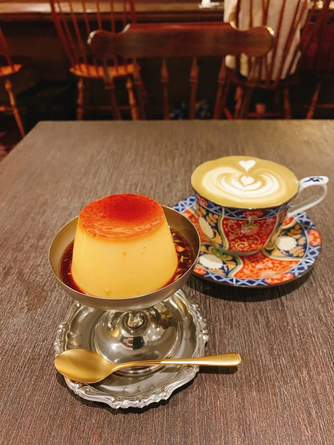 【おすすめカフェ】扉を開けると《お花×アンティーク》の素敵空間♡_7