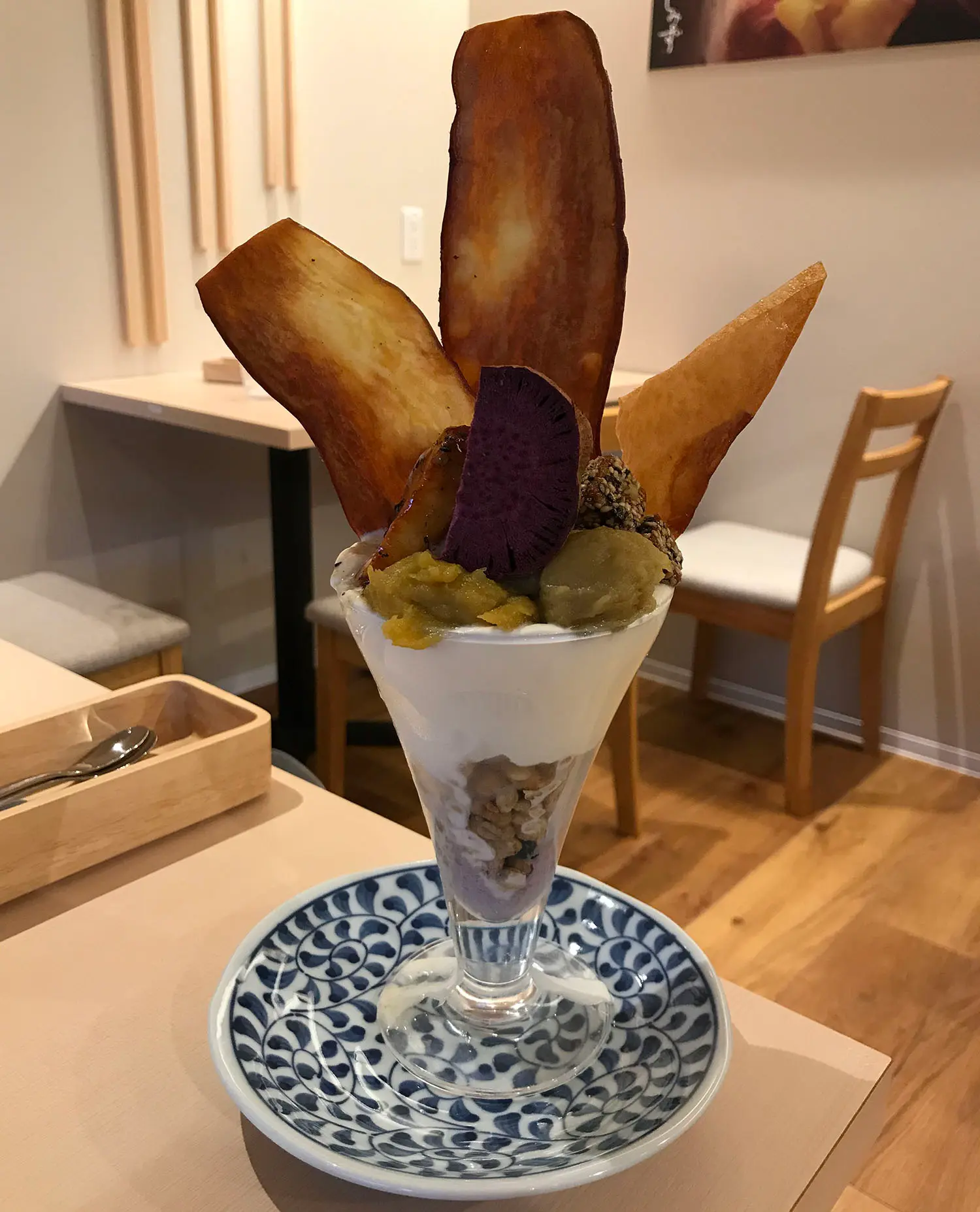 高級芋菓子 しみず 太田店の贅沢芋パフェ(プレーンタイプ)