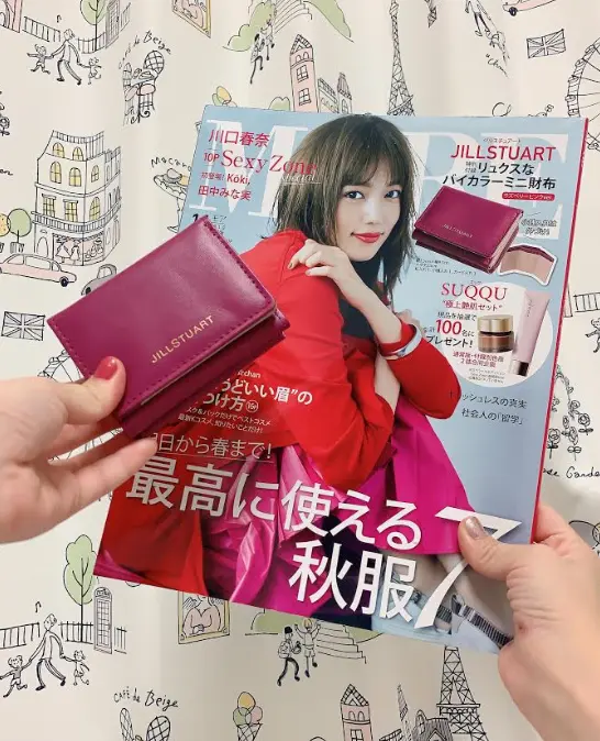 最高に使える秋服って?more11月号でチェック♡付録は使えるJILLSTUARTのミニ財布!_1