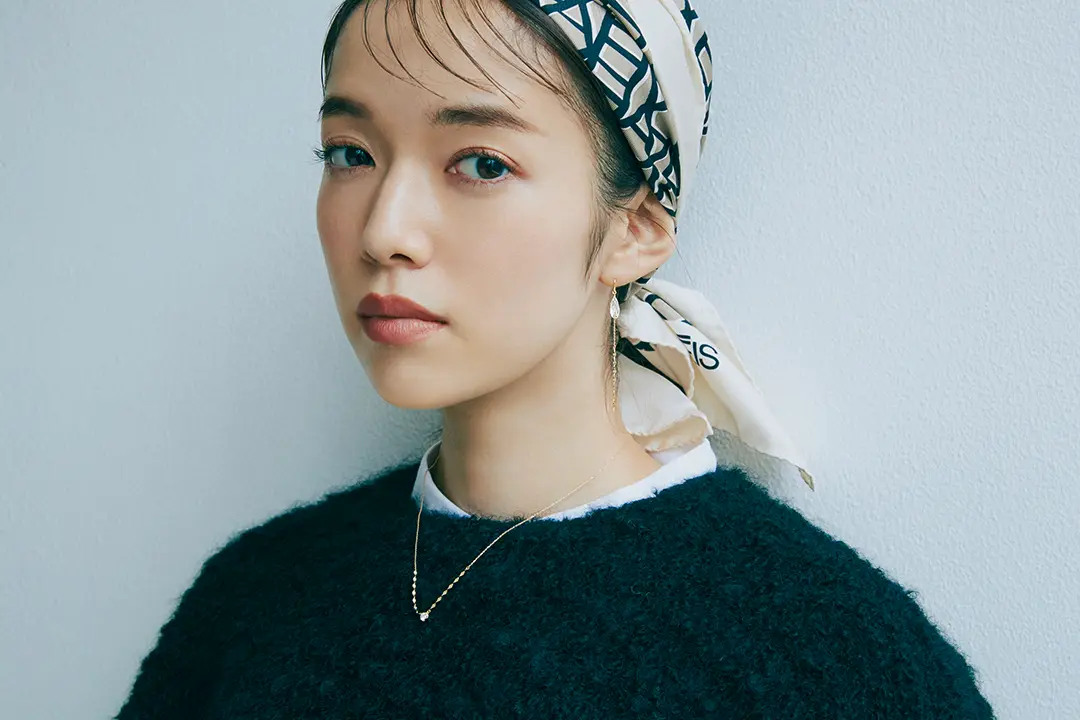 予定のある日も、画面越しでも、さりげなく映える 優しく品よく。『JEWELRY TSUTSUMI』のウインタージュエリー_3