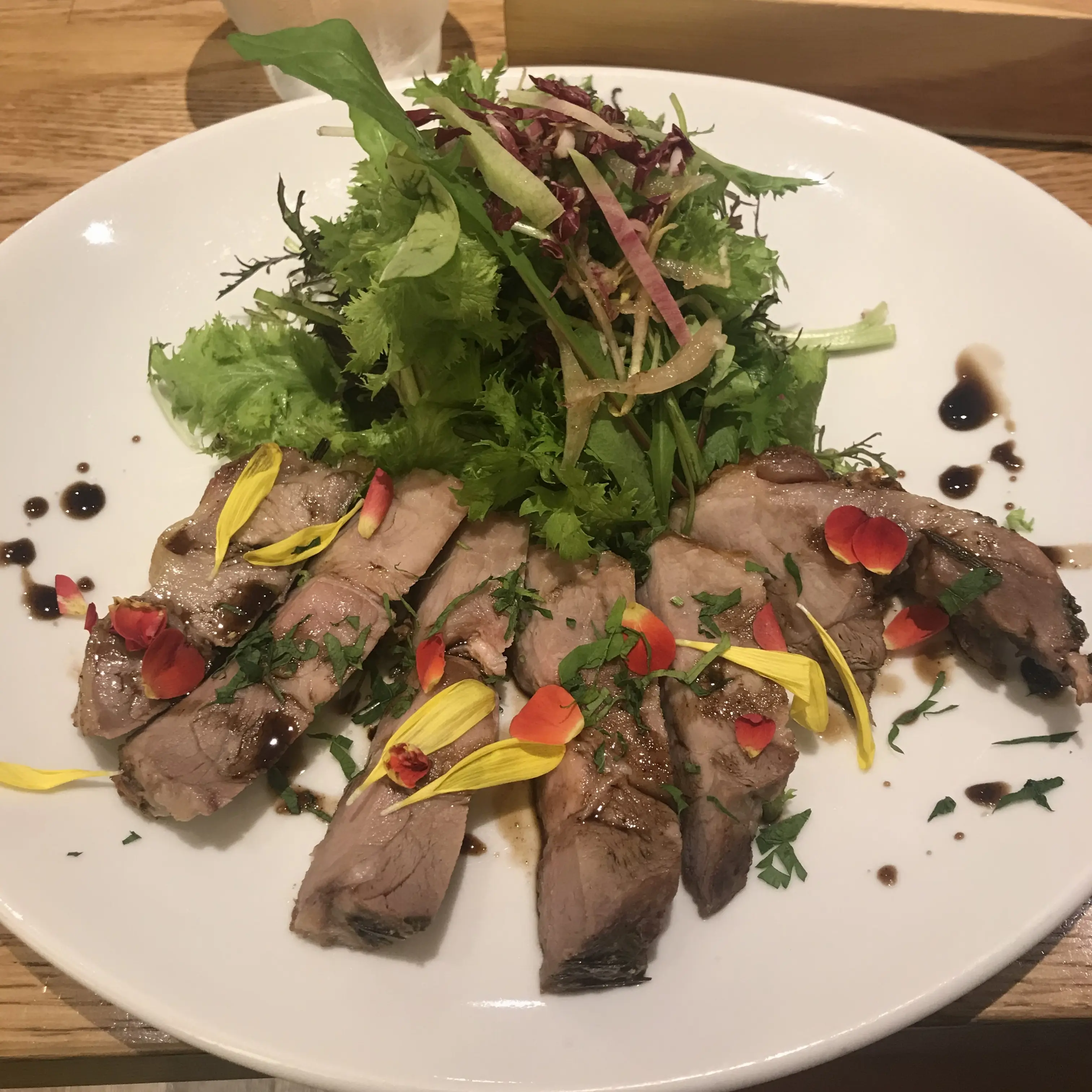 東京 新宿 隠れ家カフェでおいしいサラダバーを Moreインフルエンサーズブログ Daily More