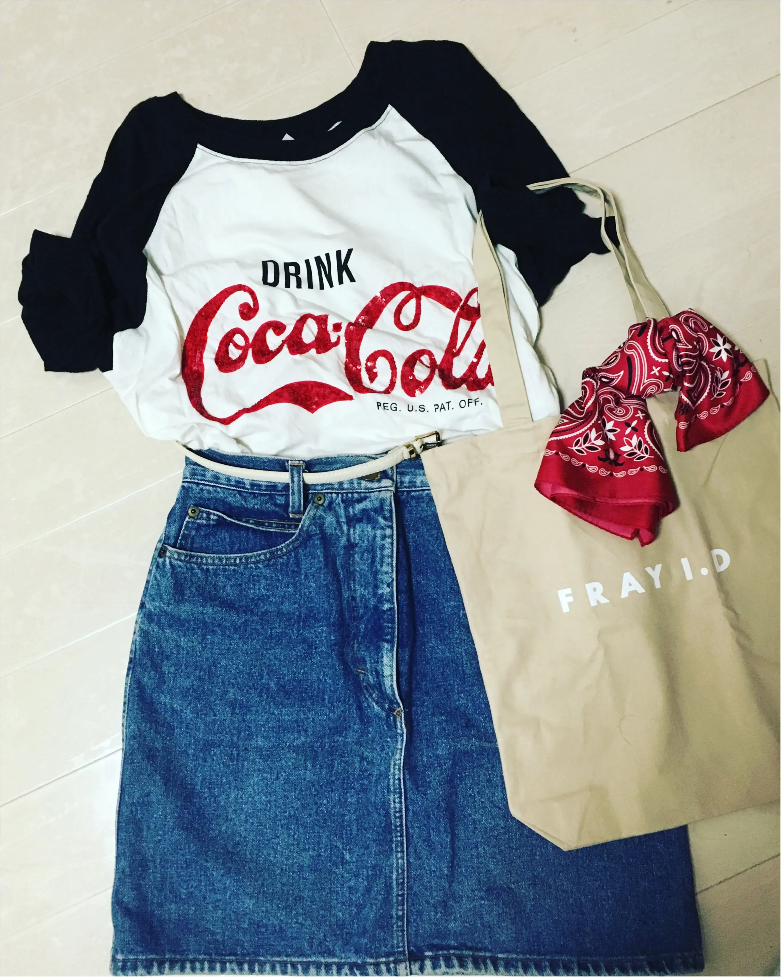 《MORE7月号》付録の”FRAY I.D”コラボトートがどんなコーデにも合うって知ってた♡?_3