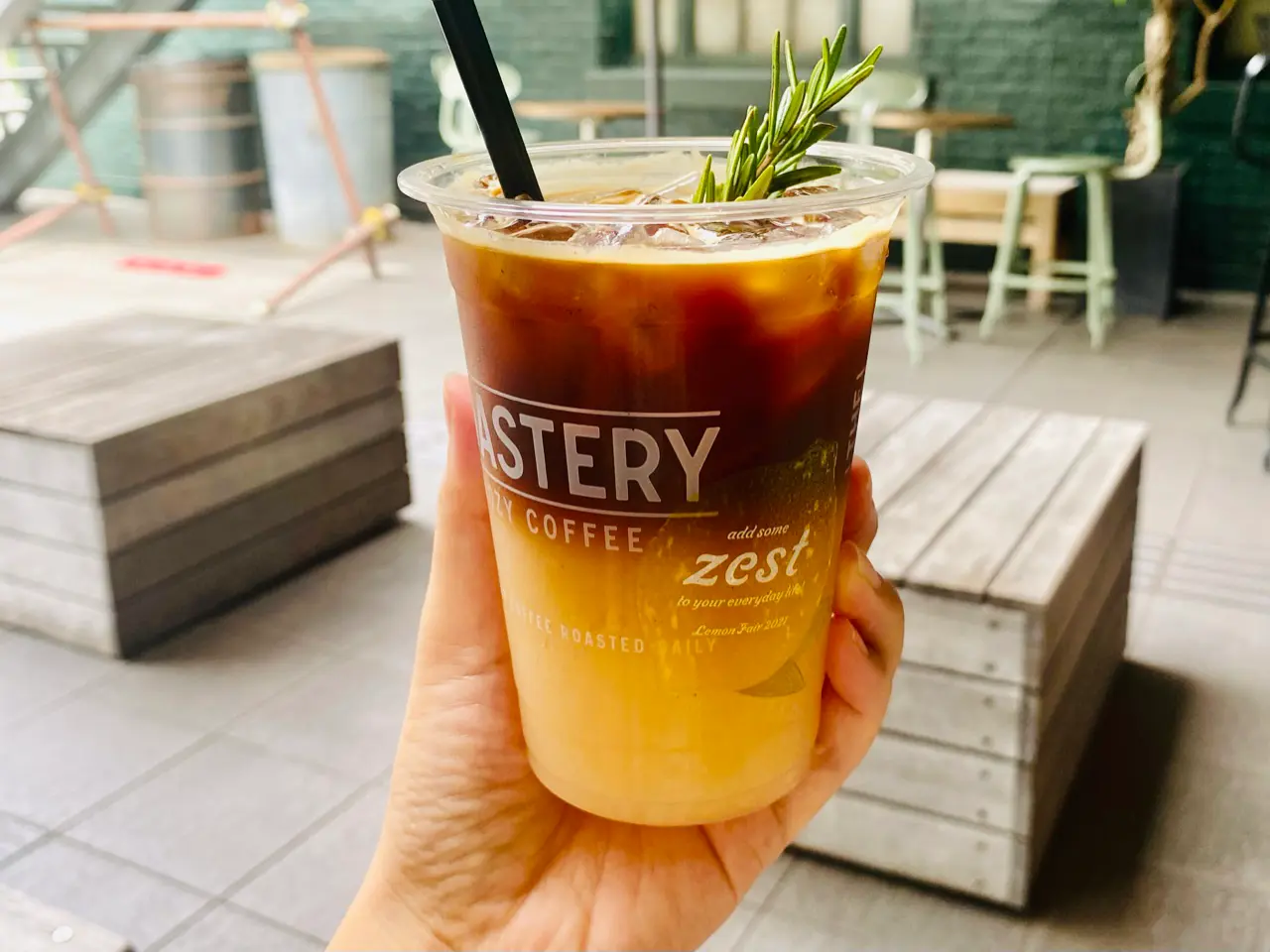コーヒー専門店のTHE ROASTERY