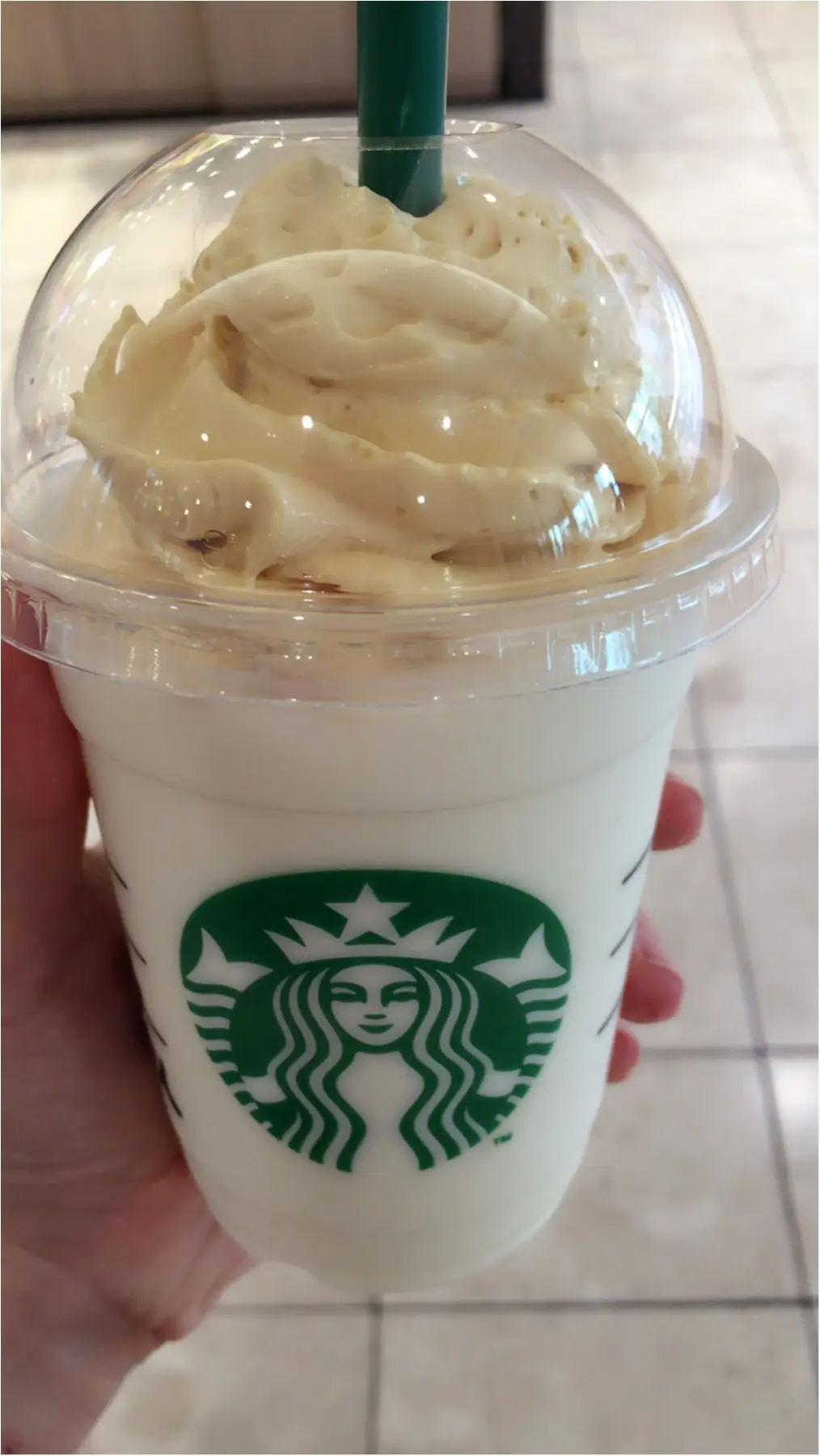【新発売】ベイクドチーズケーキフラペチーノ_1