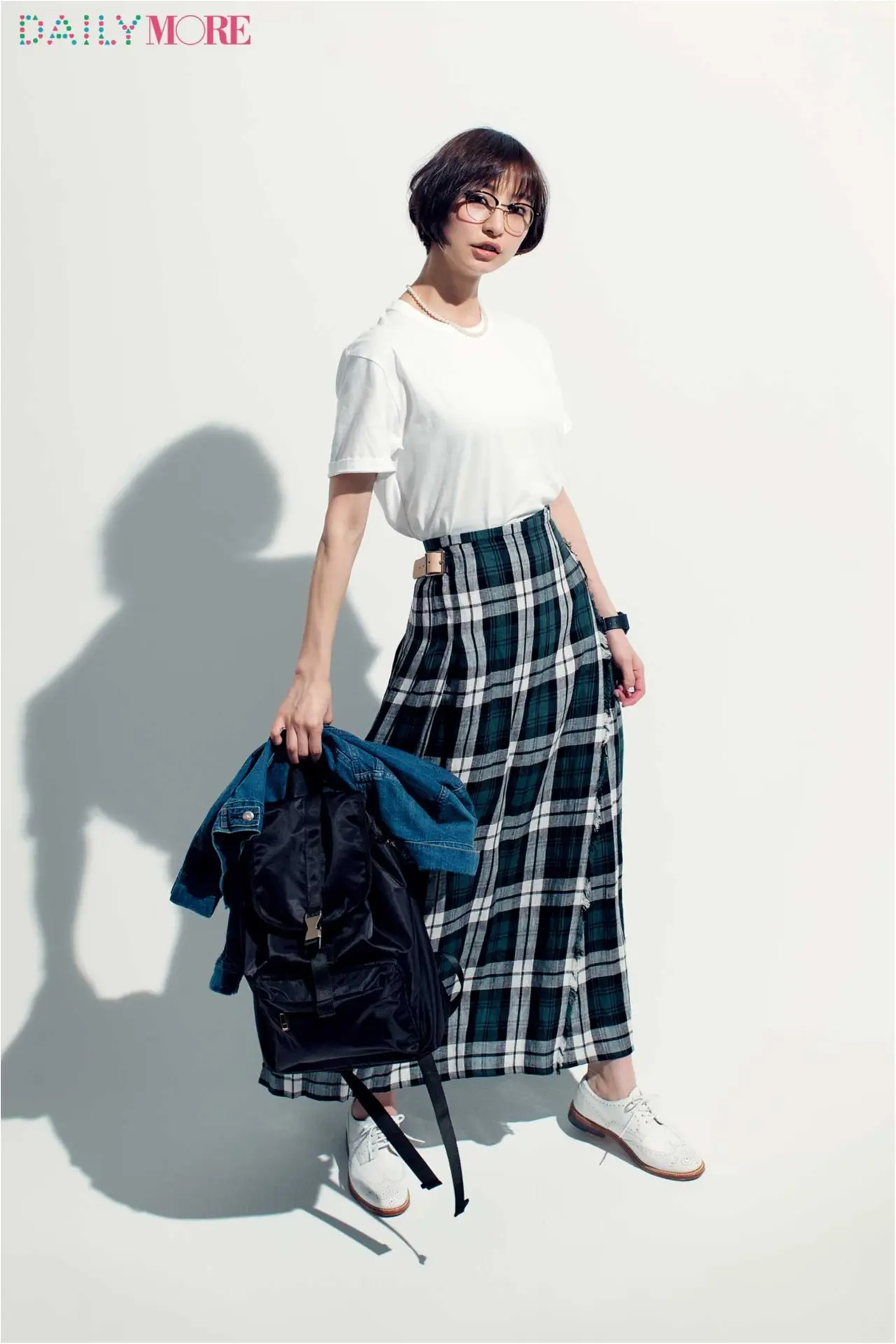 篠田麻里子がこだわる白Tシャツ講座!【ユニクロ&ヘインズのシンプルT編】_4