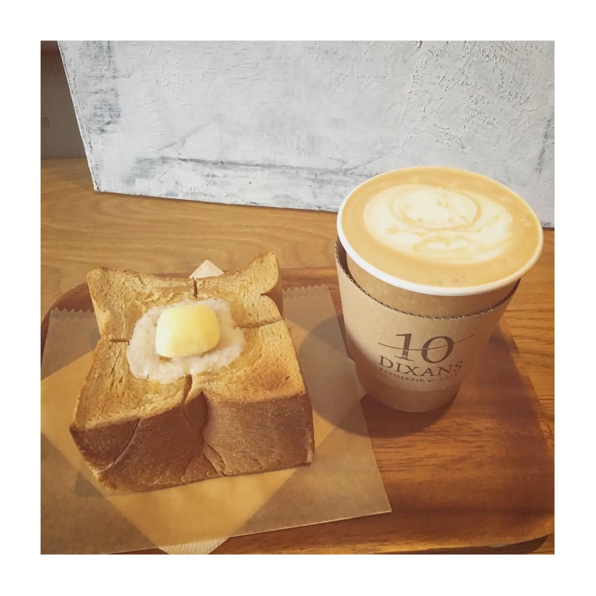 #12【#cafestagram】❤️:《東京•水道橋》ふわふわ絶品!厚切りトーストと可愛いラテアートが人気のカフェ「DIXANS」☻_2