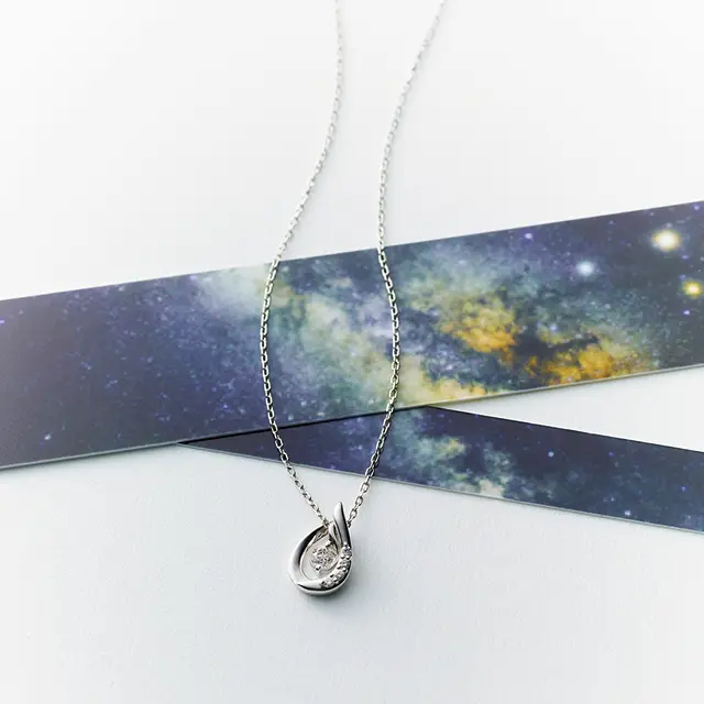 プレイフルな2wayデザインで高まる私らしさ。『JEWELRY TSUTSUMI』のダイヤモンドネックレス_7